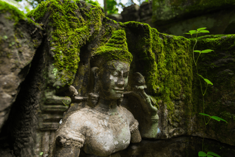 Siem Reap : Private Tuk-Tuk Tour of the Magnificent Temples.