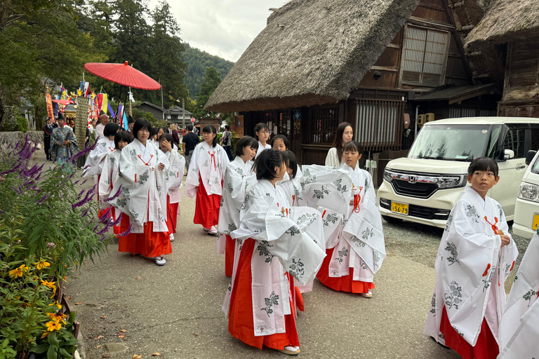 Kanazawa: Shirakawago, Gokayama, and Takayama Full Day Trip