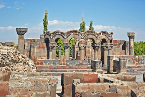 Passeio particular: Khor Virap, Echmiadzin, ZvartnotsKhor Virap, Echmiadzin, Zvartnots