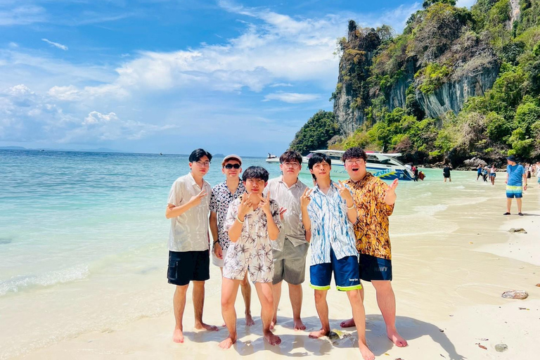 Phuket: Phi Phi & Maya Bay Day Trip + Park Fee & Lunch