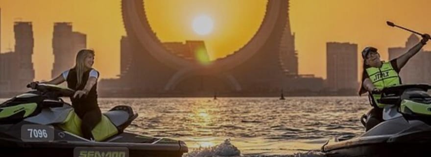Doha : aventure en jet ski avec rafraîchissements et vue sur la ligne d'horizon