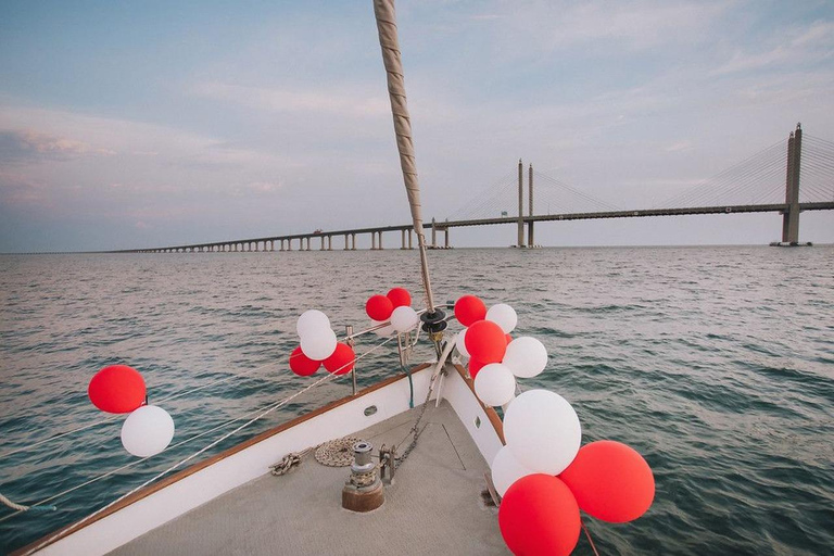 Penang: Private Romantic Sunset Cruise with Penang Bridge 4 Hours Private Romantic Cruise