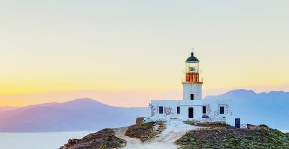 Mykonos: 2-Hour Van Tour of 3 Island Highlights