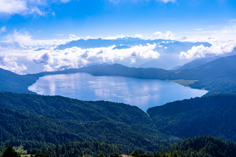 Depuis Katmandou : Circuit en jeep au lac Rara avec hébergement