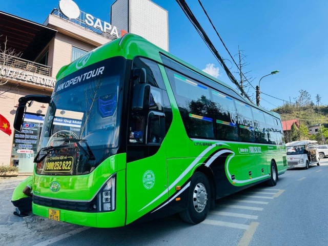 Ha Noi: Shuttle Sleeper Bus to Sapa every hour
