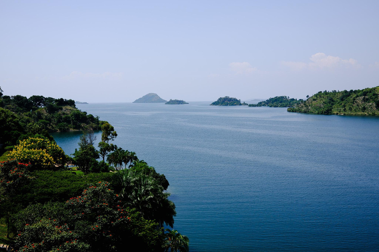 Lake Kivu Day Trip – Nature, Relaxation & Local Culture