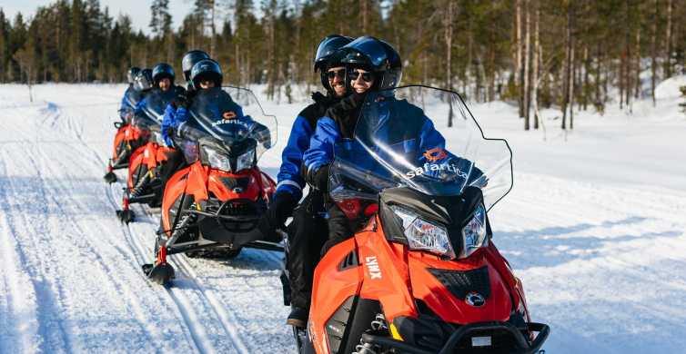 Rovaniemi: Snowmobile and Ice Fishing Adventure with Lunch