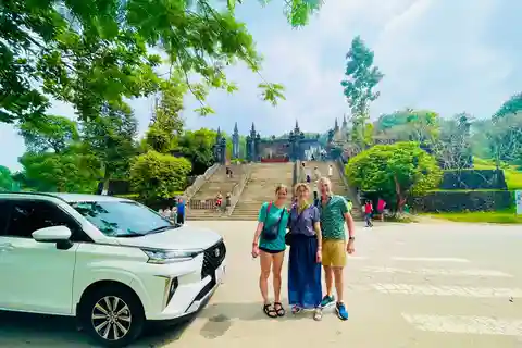 Desde Hoi An: Excursión de un día a la Ciudadela de Hue, Tumbas Reales y Pagoda