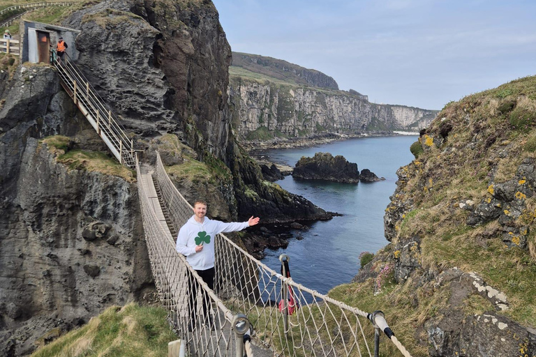 Giants Causeway: Ultimate Private Guided Tour of Causeway Giants Causeway: Private Tour with Optional Dog Companion