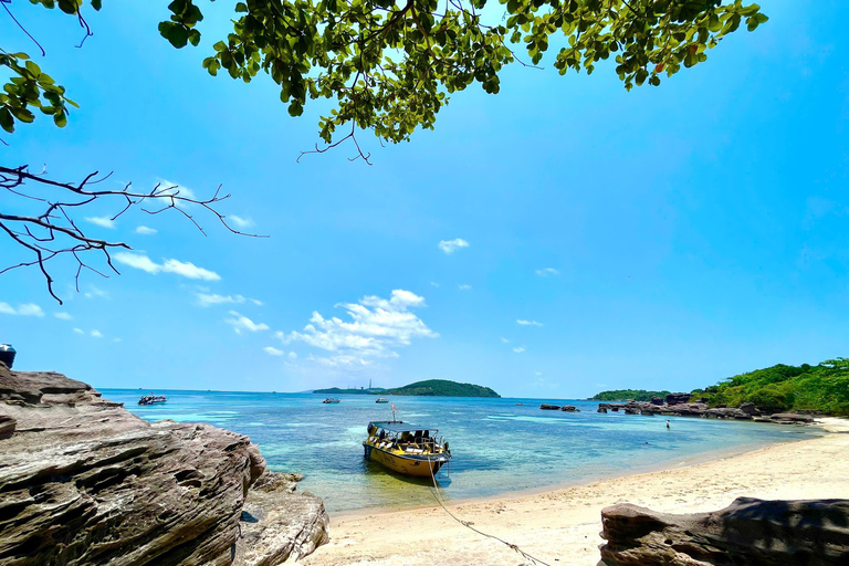Phu Quoc: 4 Island & 2 Reefs Snorkeling Tour by Speedboat Phu Quoc: Speed Boat Tour 4 Islands - 2 Reefs Snorkeling