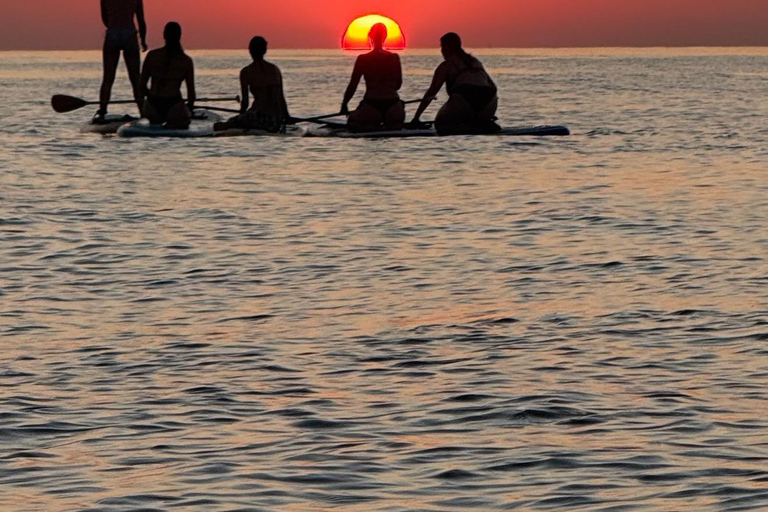 Barcelona Sunrise Paddle Board – Photos & Breakfast Included