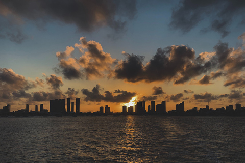 Miami Boat Tour : Mansions & Skyline with optional Pick-up PARTIAL PAYMENT | Miami Boat Tour