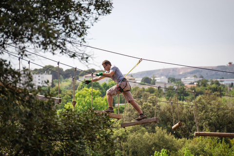 Tocht door de bergen - Ecopark Avonturen Marseille Saint-JérômeBoomklautertocht- Ecopark Avonturen Marseille Saint-Jérôme