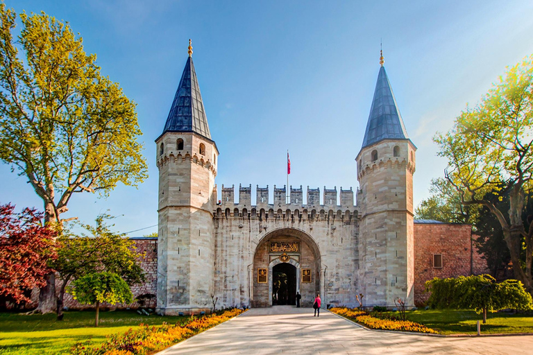 Topkapi Palace and Harem Full Tour Skip-the-Ticket Lines Topkapı Palace and Harem Full Tour