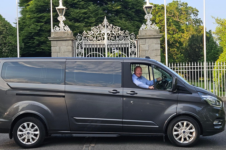 مقبرة نيوجرانج ممر نيوجرانج والمواقع الأيرلندية القديمة.