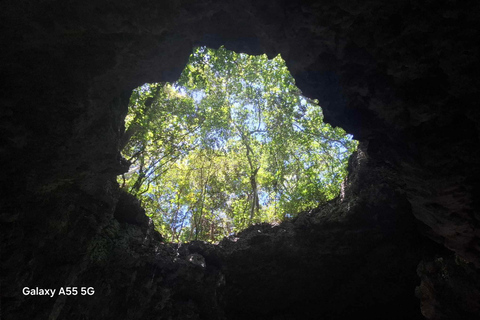 Turtles & Hidden caves: The ultimate Moso Island Adventure