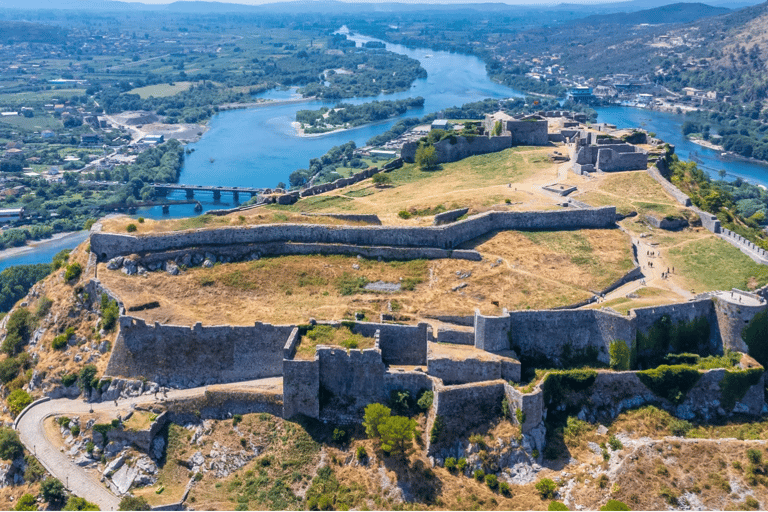 From Tirana: Shkodra Castle & Lake Day Trip with Boat Ride