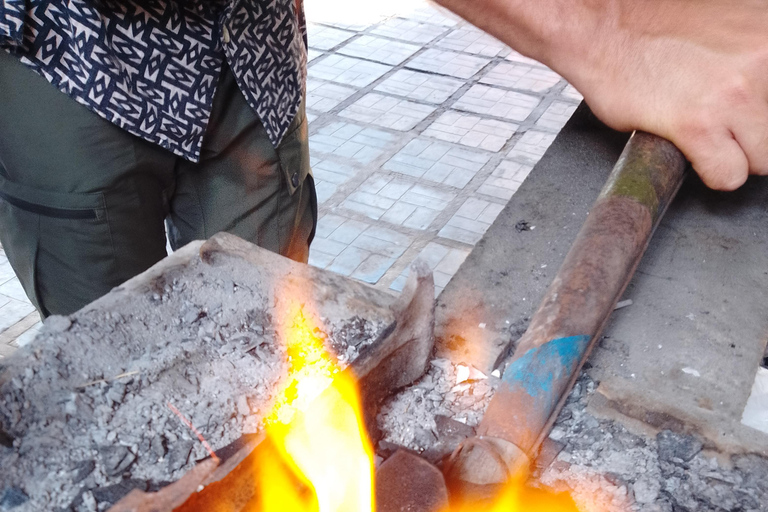 Unawatuna: Traditional Jewelry Making & Gemstone Workshop