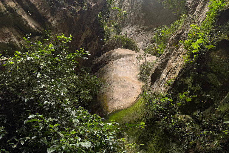 Bogotá: Tropical Valleys & Hidden Falls Motorcycle Tour