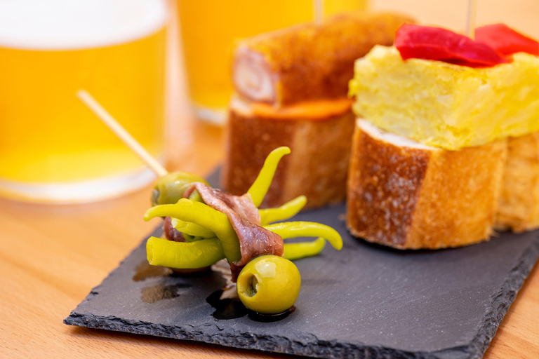 Pamplona: Pintxos Tasting Tour with Local Guide