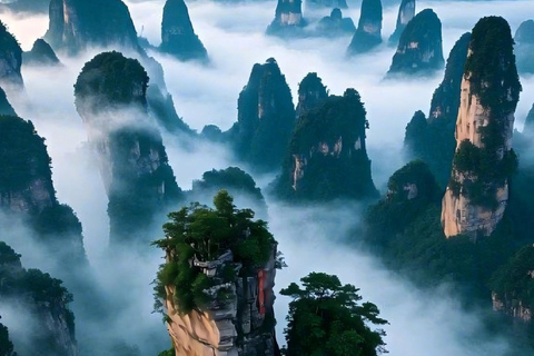 Zhangjiajie: 2-Day Avatar VR & Glass Bridge Tour