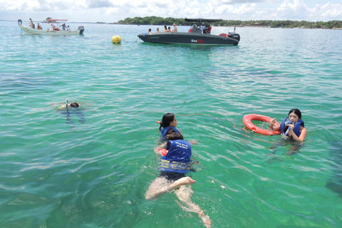 Cartagena: Excursión de un día a las Islas del Rosario para practicar snorkel y playa