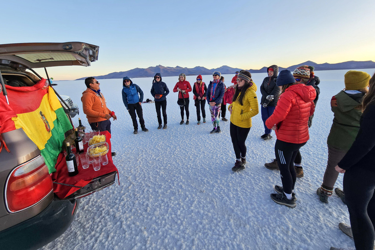 City of La Paz | 3-Day Uyuni Round-Trip Expedition Tour with Spanish-speaking driver