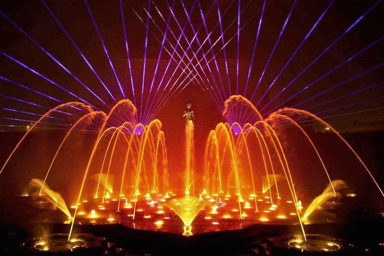 New Delhi: Akshardham Temple Tour With Light and Water Show Akshardham Temple Tour without Water and Light Show