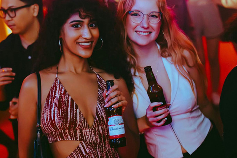 Hanoi Nightlife Bar Crawl: Music, Drinks & Good Vibes