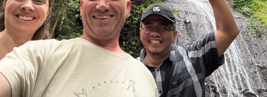 Bogor : Affrètement d'une voiture privée avec chauffeur professionnel