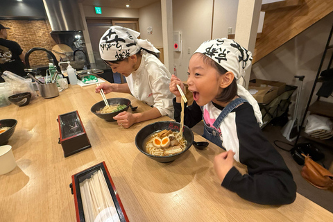 Ramen Broth Class by Michelin Guide Shop & Custom Chopsticks Make Ramen Broth, Custom Chopsticks & Paint a Ramen Plate