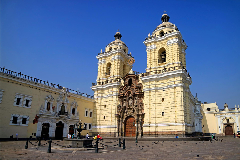 Lima: Jewish History Old Town Private Guided Walking Tour 2-hour: Jewish Daytime Tour