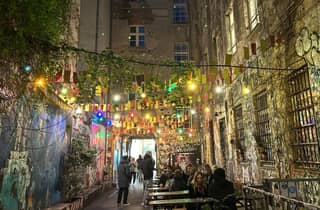Berlin: Alternative Sightseeing-Tour. Kreuzberg, Streetart und die B-Seite auf Spanisch