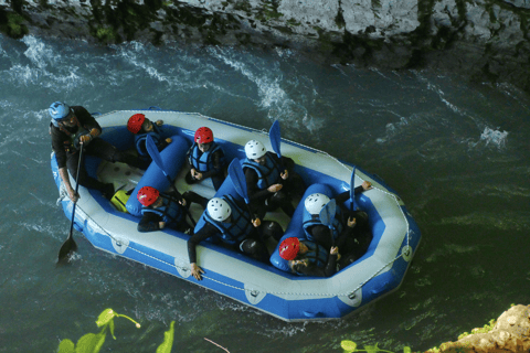 Samoëns: Whitewater Rafting Tour in the French Alps