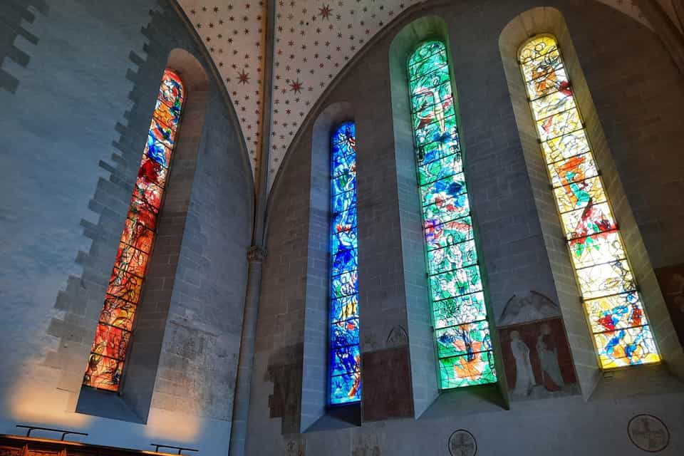 Altstadtführung: Kirchen und Bars