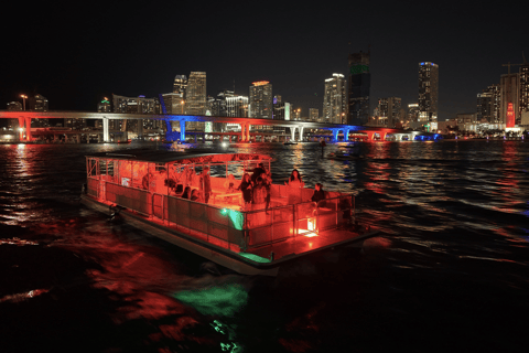 Miami: 4th of July Fireworks Cruise on Biscayne Bay