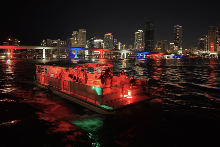 Miami: 4th of July Fireworks Cruise on Biscayne Bay