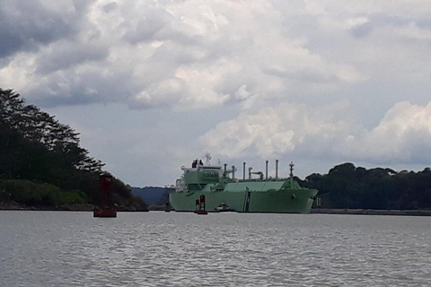 Panama City: Gatun Lake and Rainforest Boat Tour Private Tour: Gatun Lake and Rainforest Boat Tour