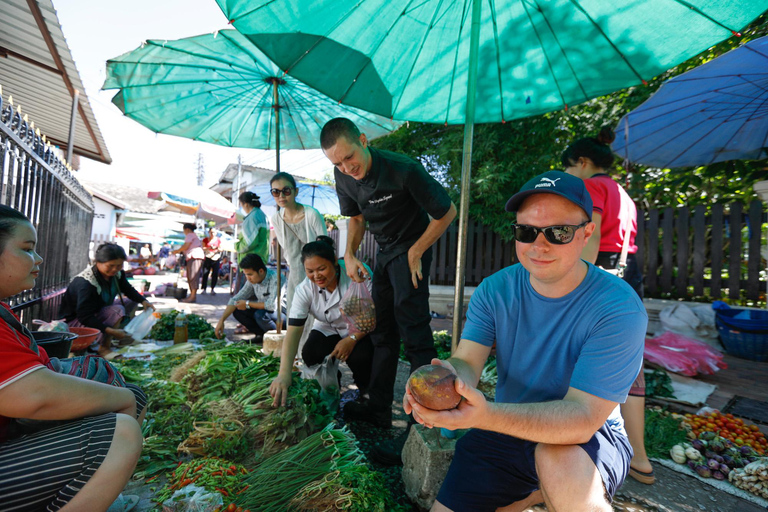 Luang Prabang: Experience a traditional Laos cooking class