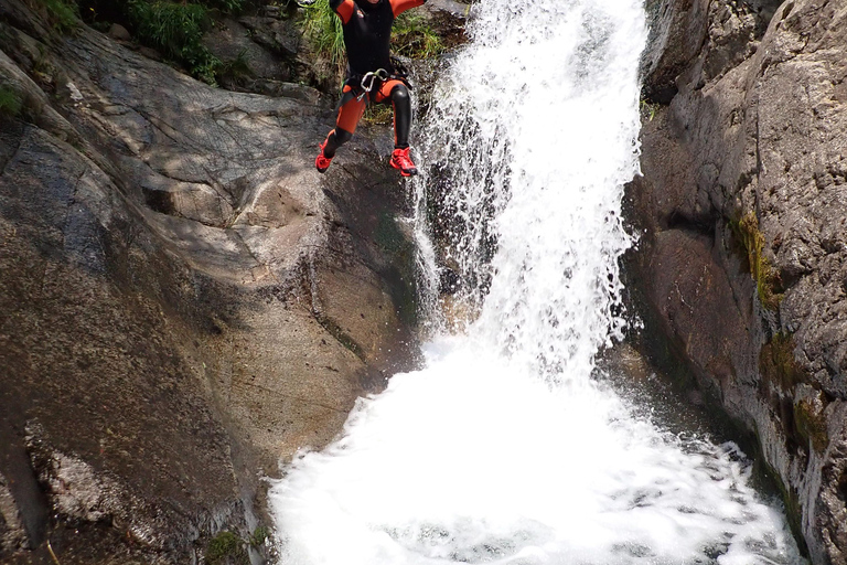 Canyoning in Girona - Freser Inferior Canyon Canyoning in Girona - Freser inferior canyon
