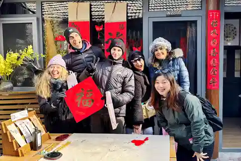 Scopri la vecchia Pechino: passeggiata negli hutong e laboratorio di calligrafia