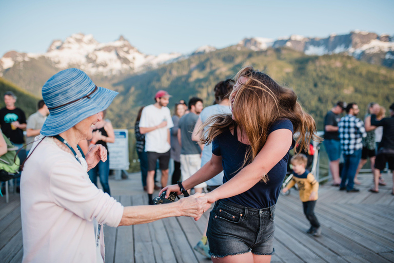 Vancouver: Sea to Sky Gondola and Whistler Day Trip