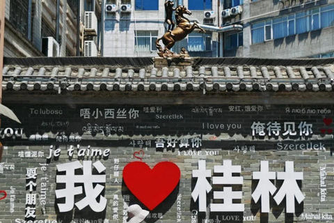 Guilin: Guided Walking Tour with Night Market Visit