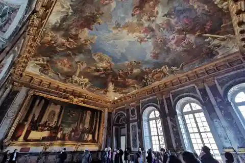 From Paris: Versailles Palace Private Half-Day Guided Tour