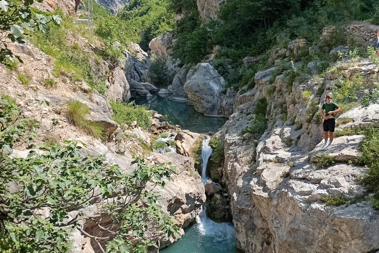Tirana: Bovilla Lake & Gamti Mountain with 4x4 SUV, Day Tour