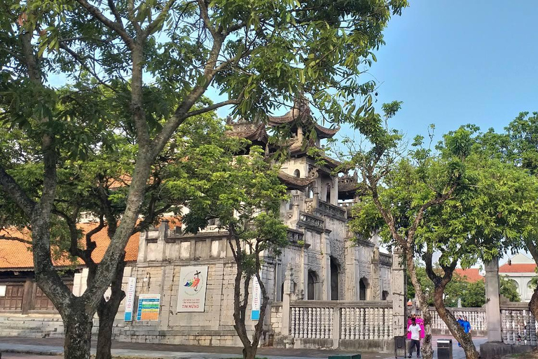 Hanoi: Stone Cathedral or Hat & Incense Village _SMALL GROUP Private Tour Phat Diem Stone Cathedral & Conical Hat Village