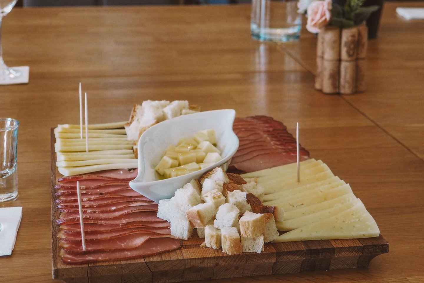 Дегустация ракии и местных закусок в Сараево