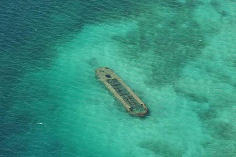 Guadeloupe: Small Day Cruise to Ilet Caret and Coral Reef