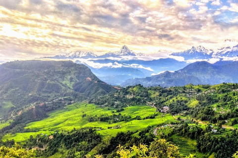 Randonnée d&#039;une journée au lac Begnas et à Thulakot depuis PokharaPokhara : randonnée d&#039;une journée à Begnaskot