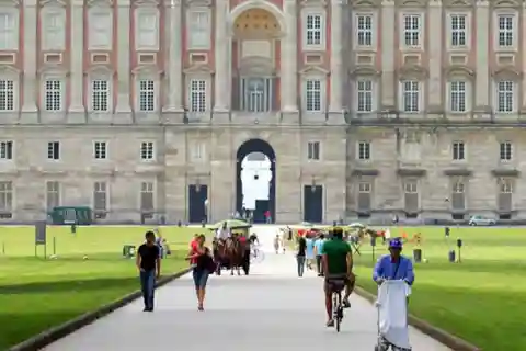 Private Tour of the Royal Palace of Caserta and Its Gardens